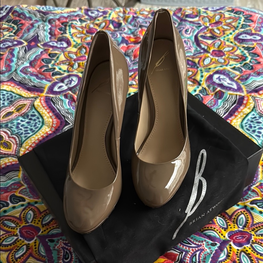 Brian Atwood Taupe Heels Elegant Design